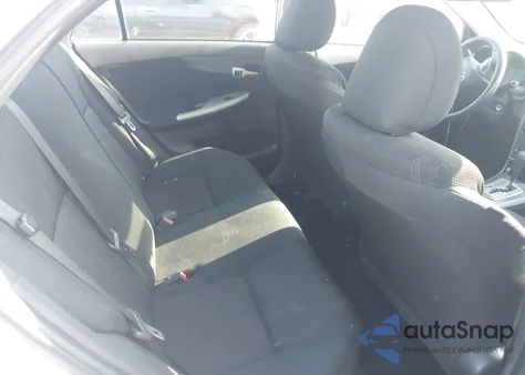 2011 Toyota Corolla S z USA, uszkodzony, nr VIN 2T1BU4EE3BC607558